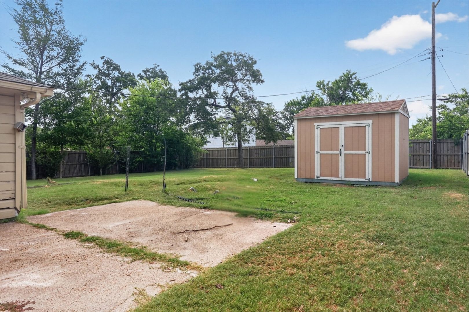 3BR/2BA Home + Large Bonus Room – photo 5