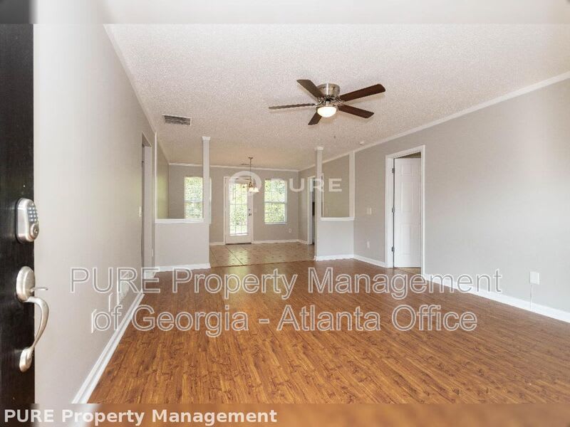 553 Scrooch Ct – photo 3