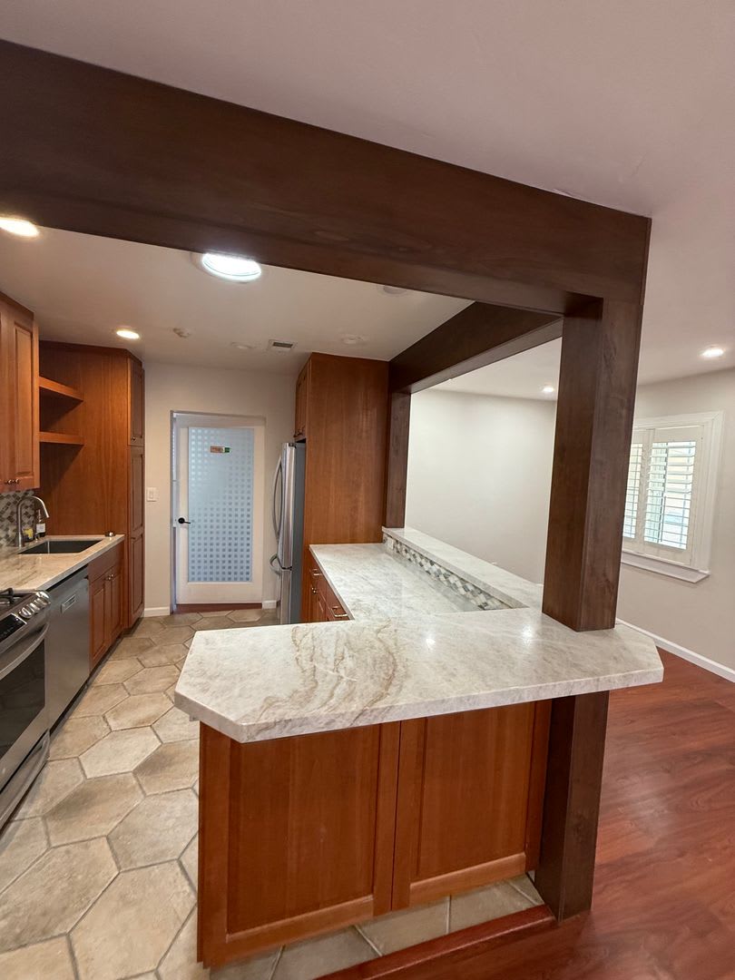 4 bedroom 2 1/2 bath Home – photo 5
