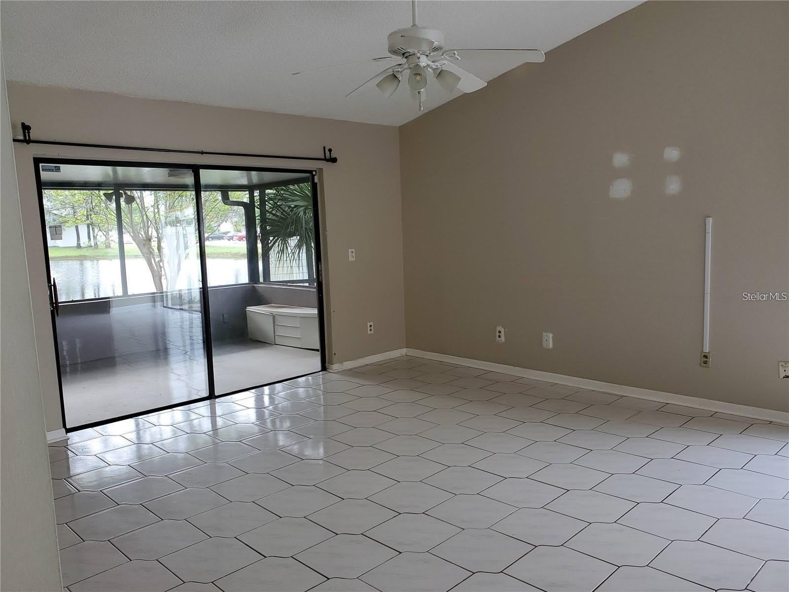11301 DAREWOOD Place – photo 5