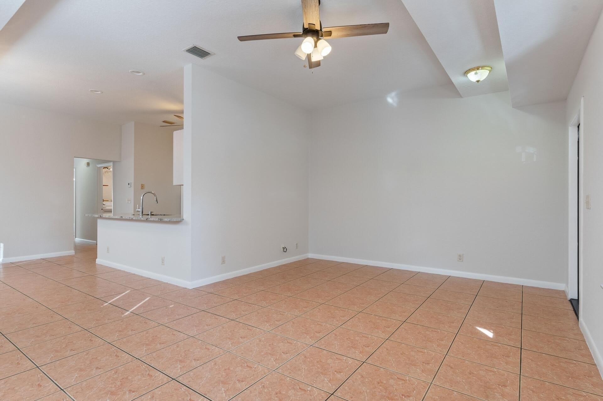 623 N L Street – photo 2