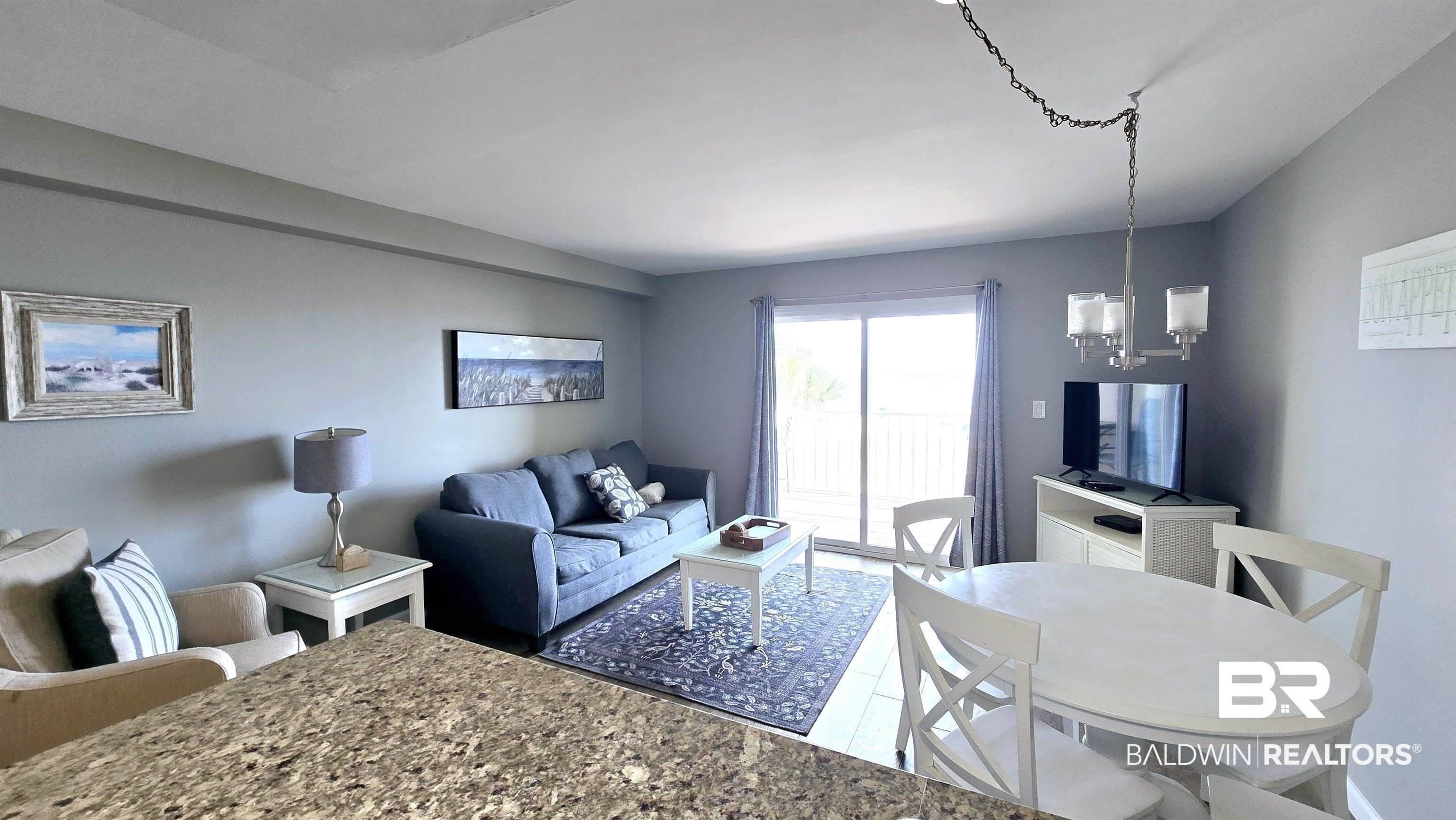 1117 W Beach Boulevard – photo 4