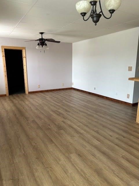 633 N Commercial Street N – photo 3