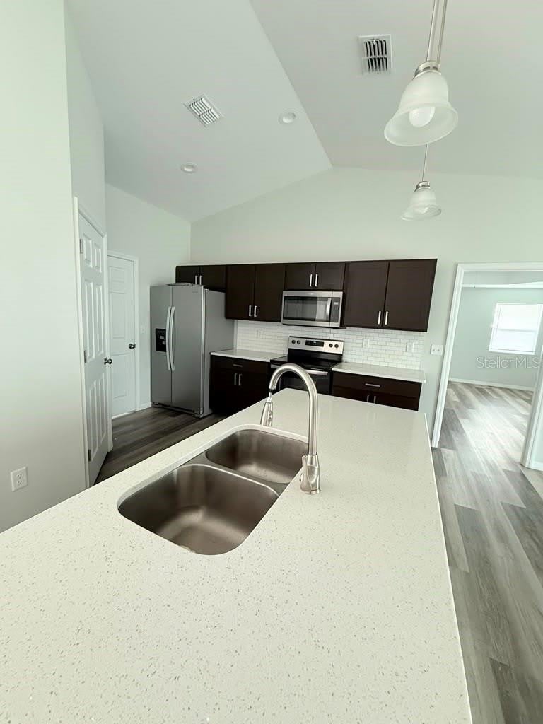 6823 SW 129TH Street – photo 4