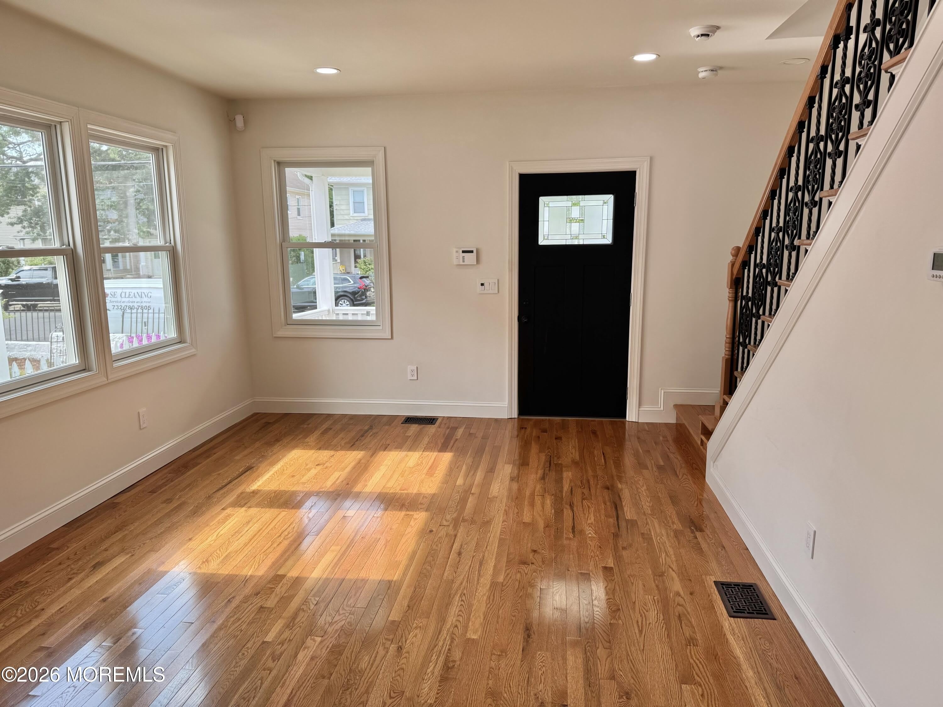 13 Locust Avenue – photo 3