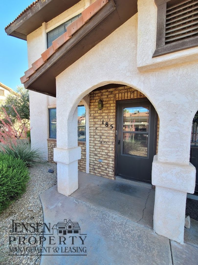 Colorview Town Home – photo 2