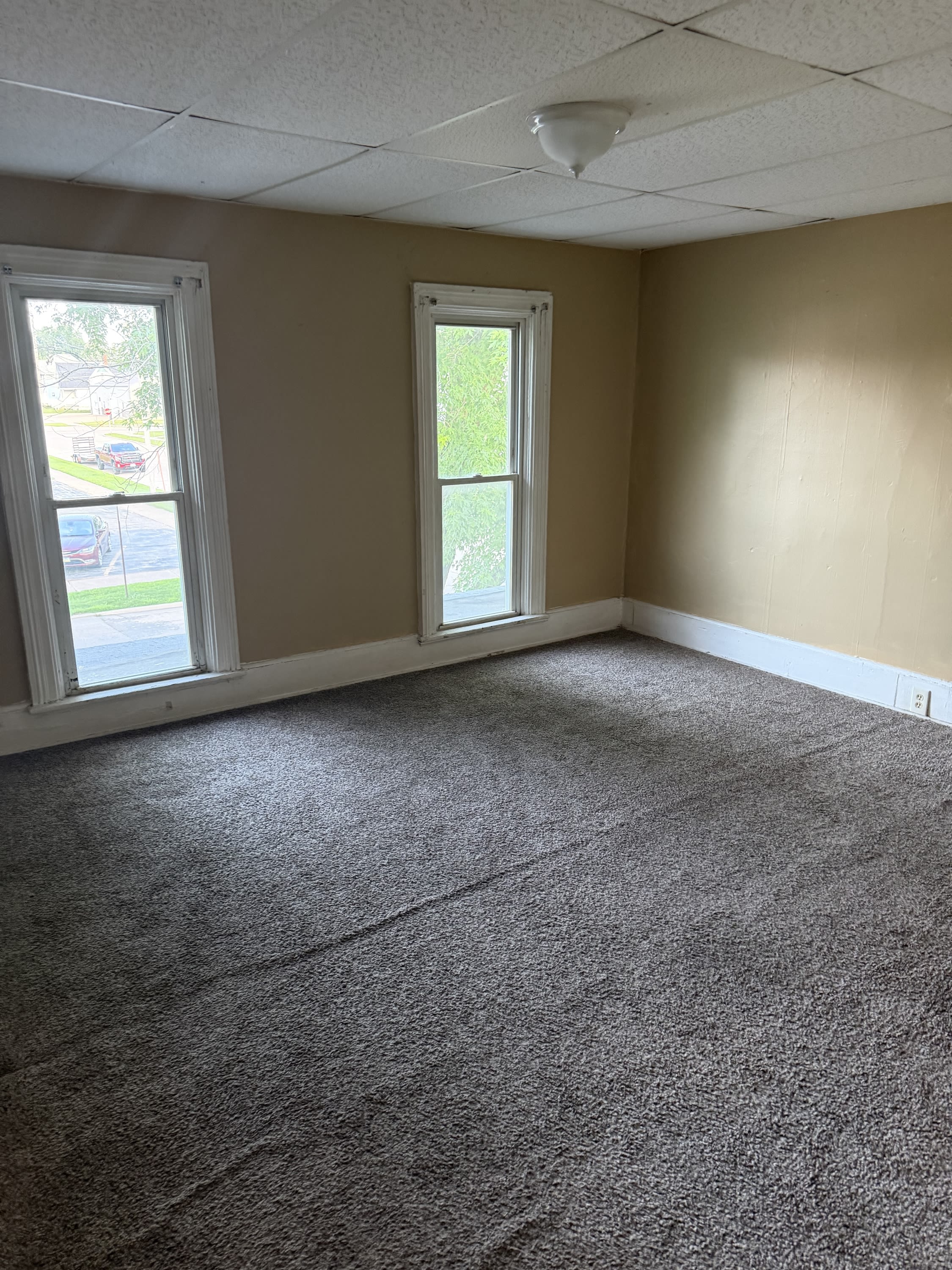 2100 Pershing Boulevard – photo 5