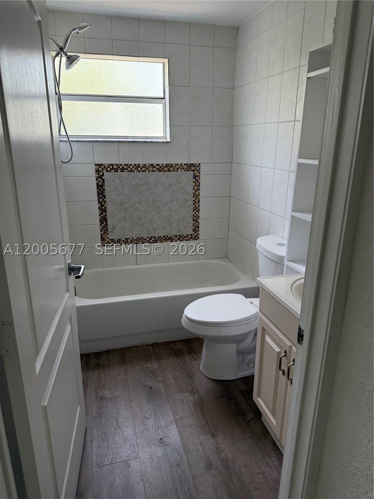 110 SE 2nd St – photo 4