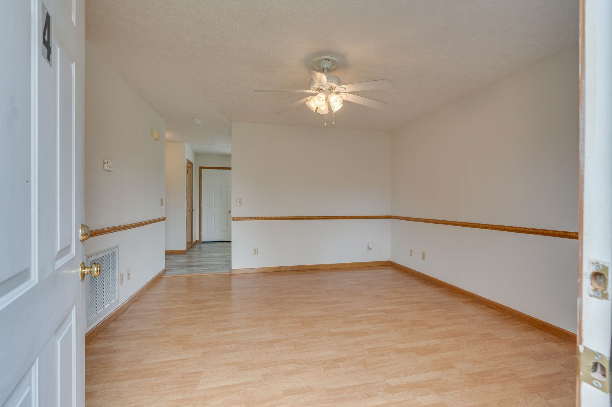 118 Lori Ann Dr – photo 2