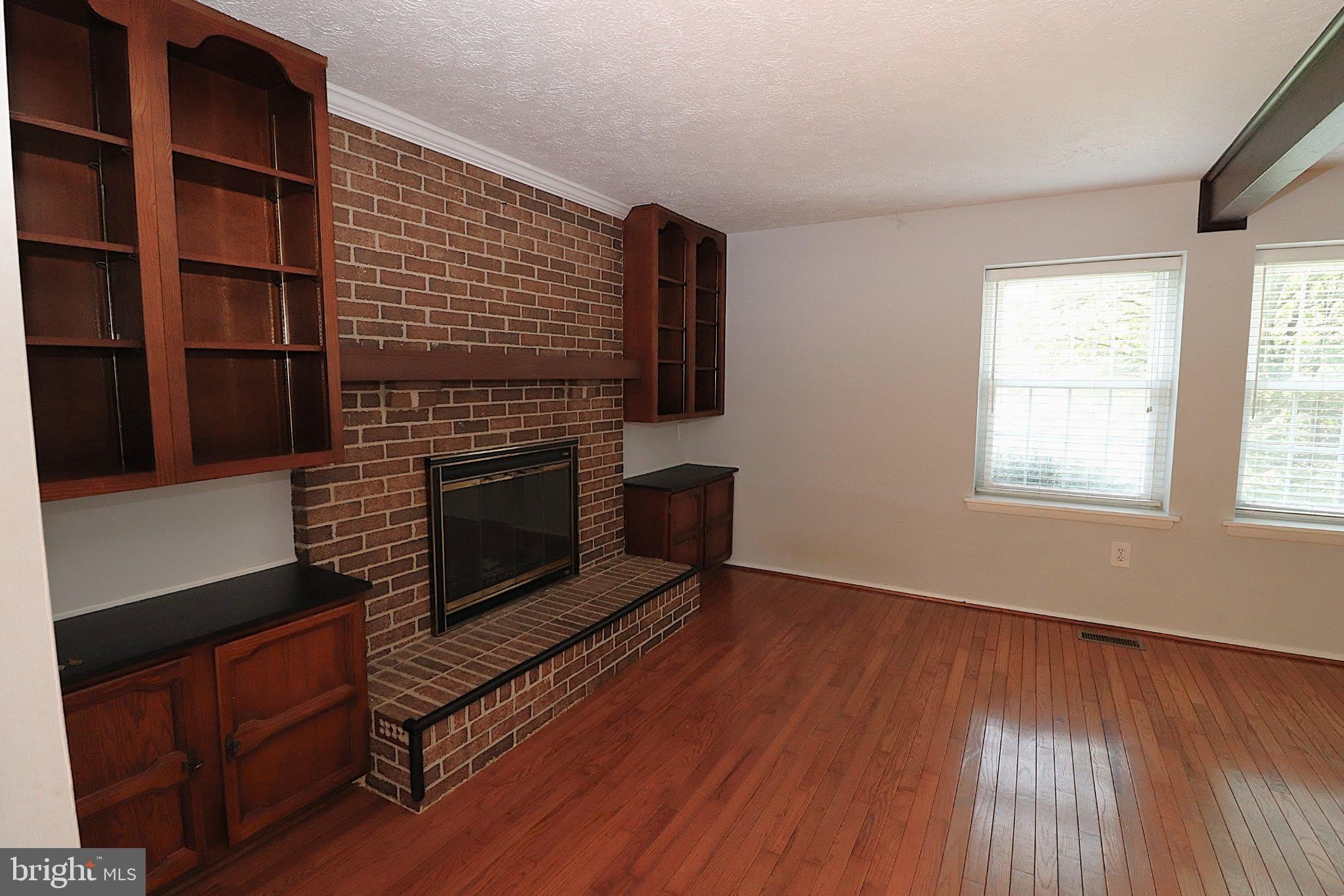 7518 WEATHERBY Drive – photo 4