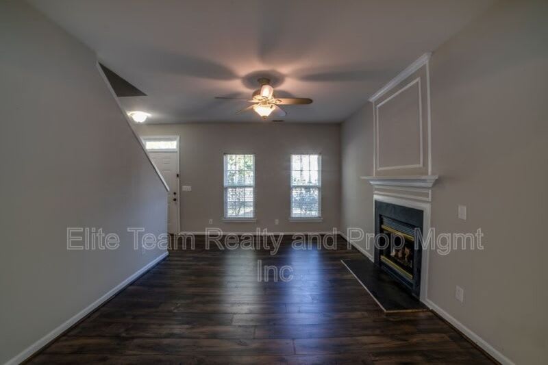 6434 Gatesville Ln – photo 4