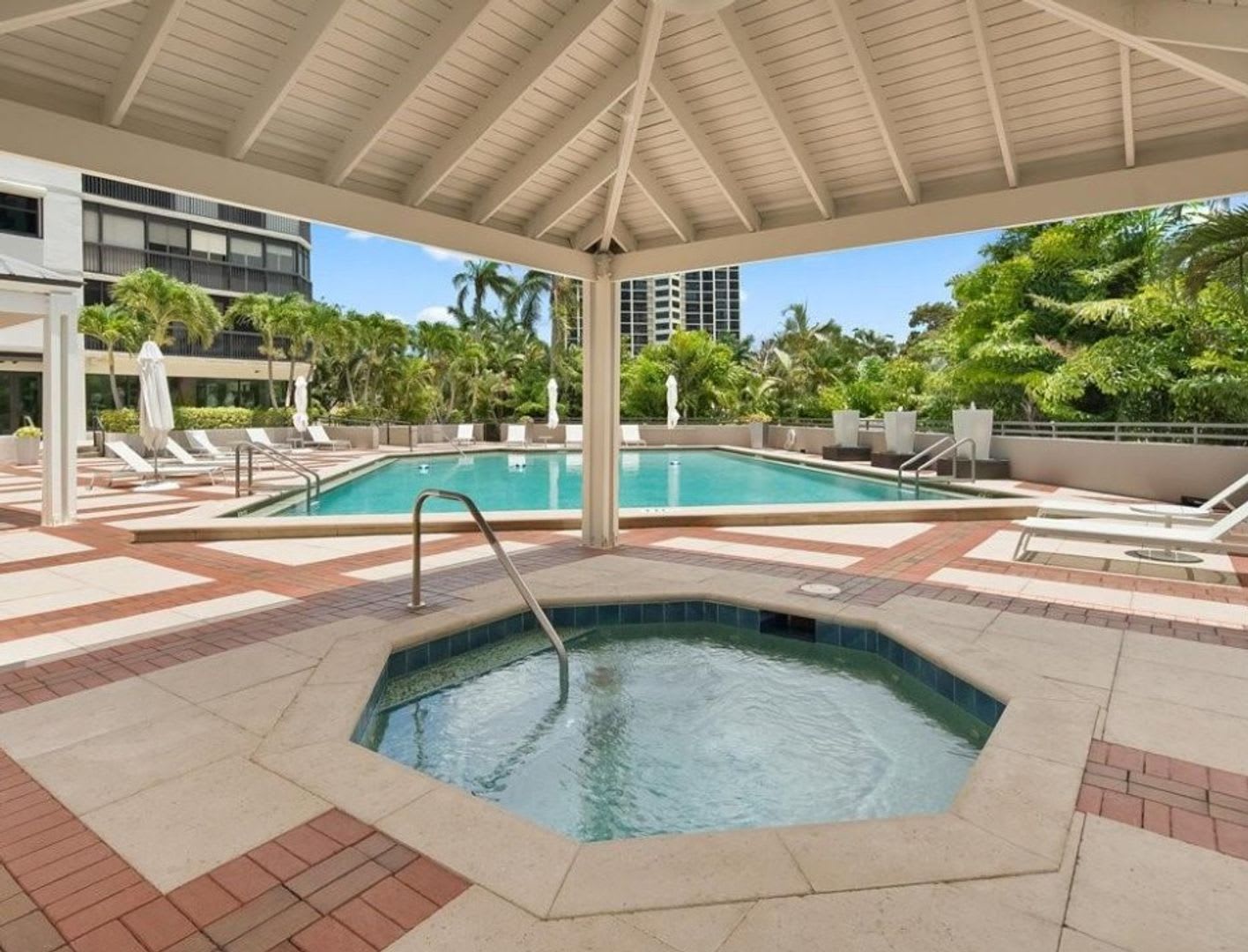 Annual Or Seasonal Available On January 3 2027 Pelican Bay The Dorchester High Rise Beauty Best View 12Th Floor Available As A Seasonal Or Annual Starting 1 3 2027 Pelican Bay – photo 3