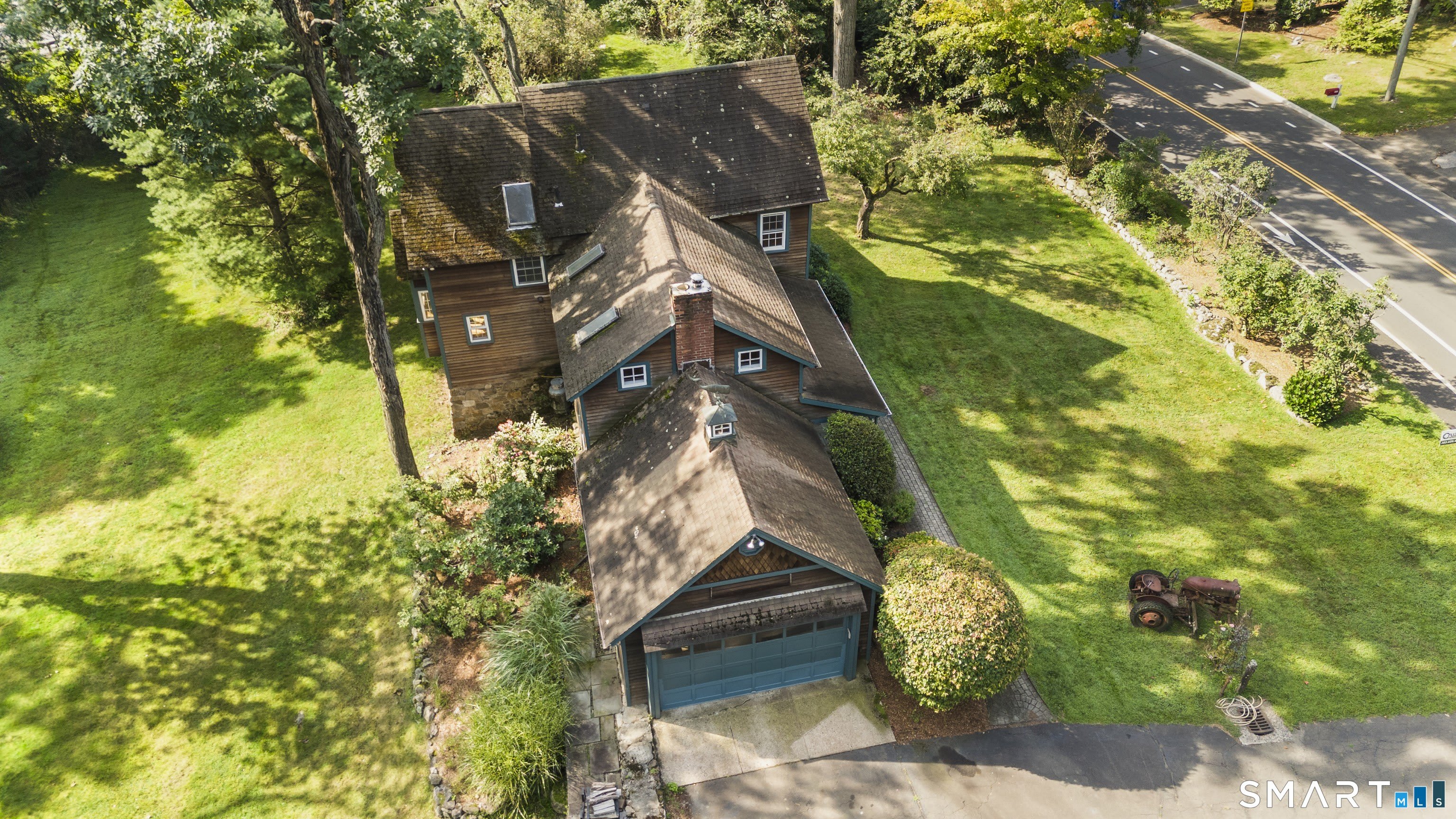 218 Grumman Avenue – photo 4