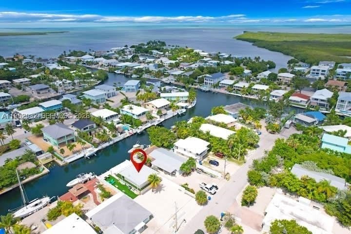 125 Gardenia St – photo 3