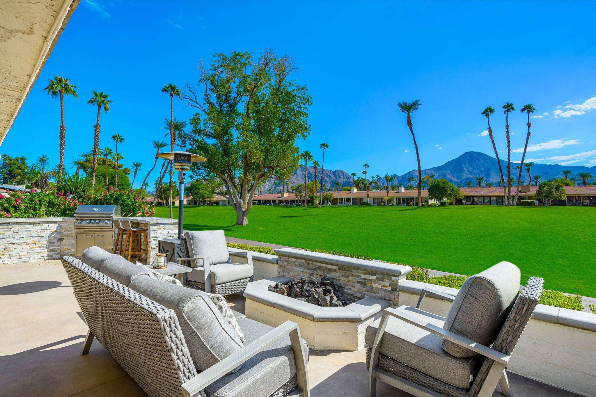 75593 Desert Horizons Drive – photo 2