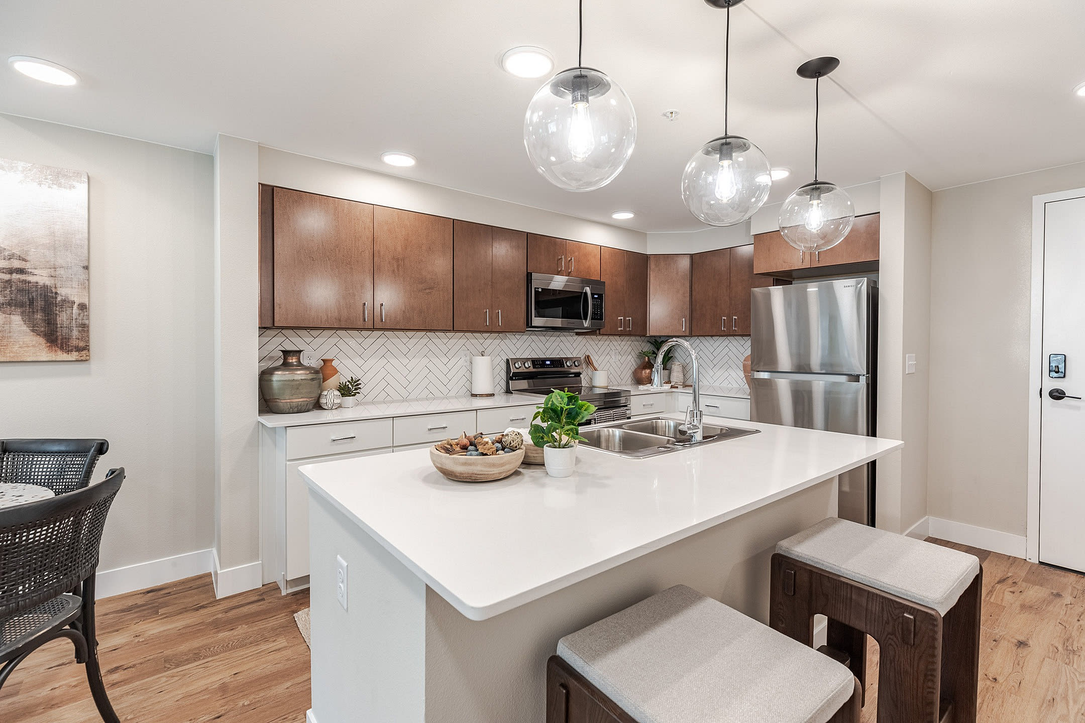 Flatiron Flats Apartments – photo 2
