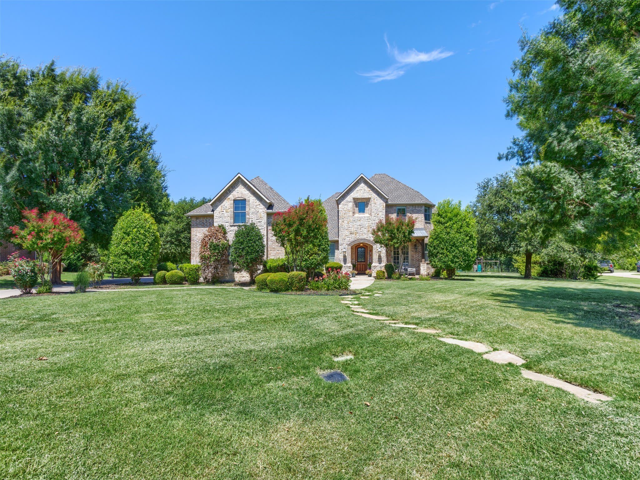 1751 Silverleaf Court – photo 2