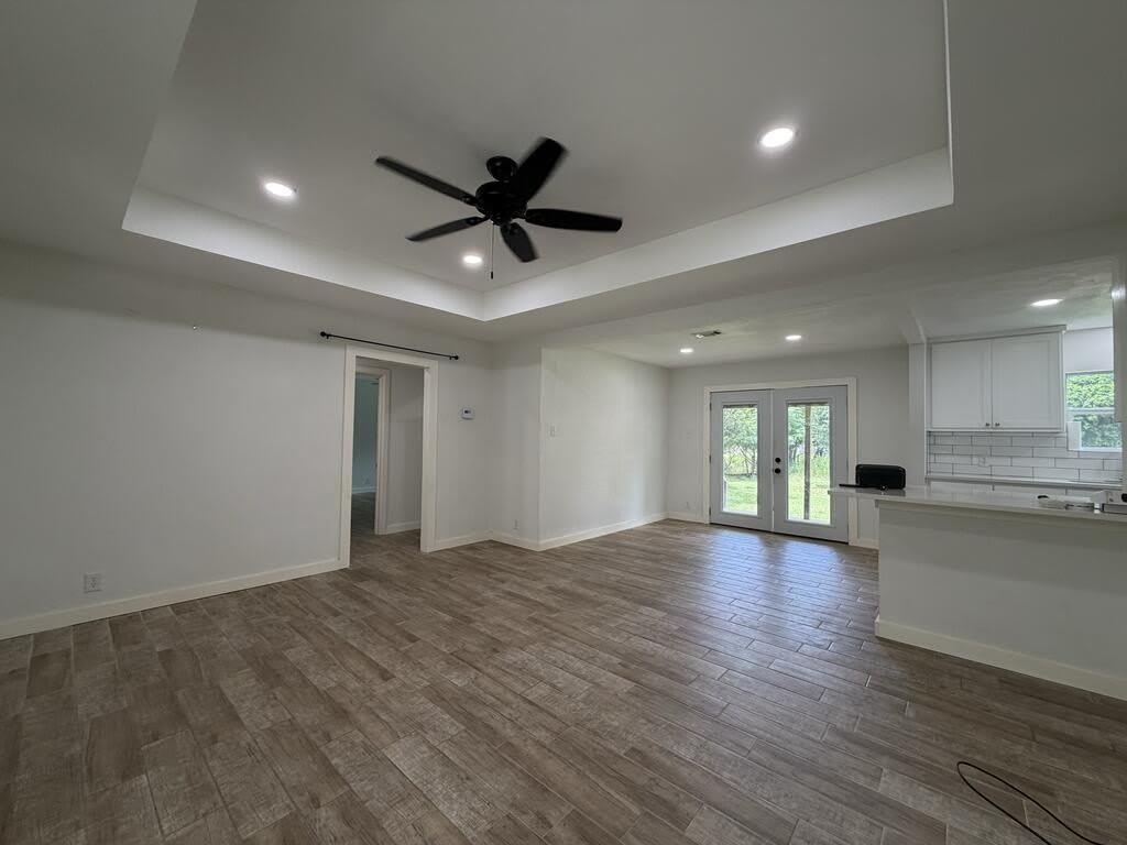 804 Clay St – photo 3