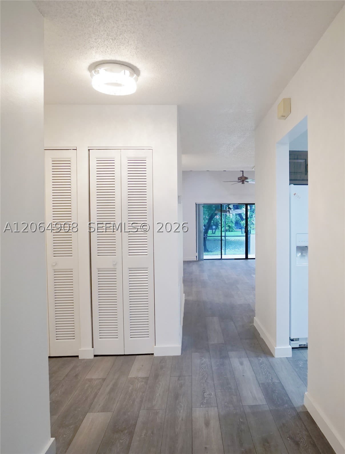 3823 Estepona Ave – photo 3