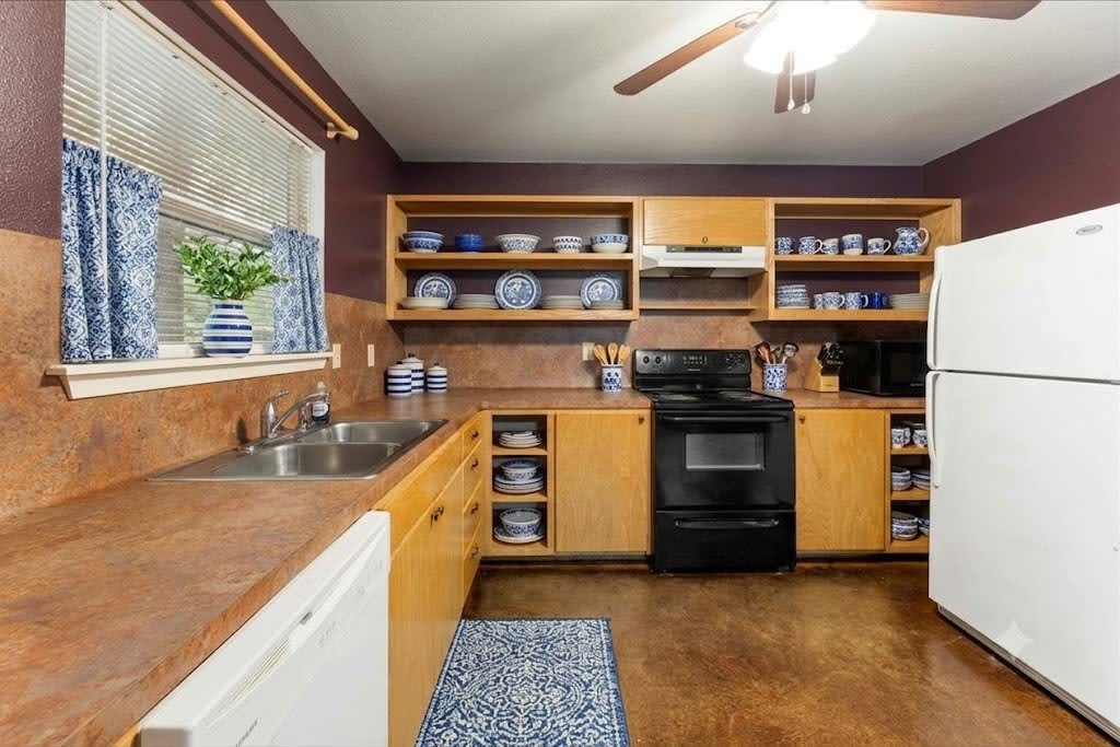 230 Private Road 7422 – photo 2