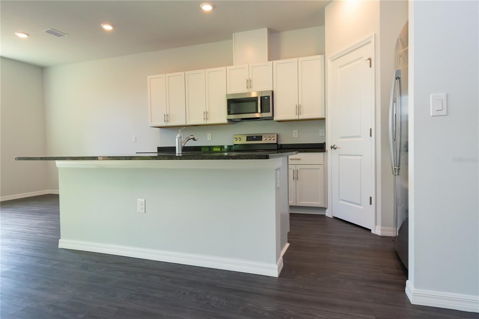 1348 PALAU Street SE – photo 3