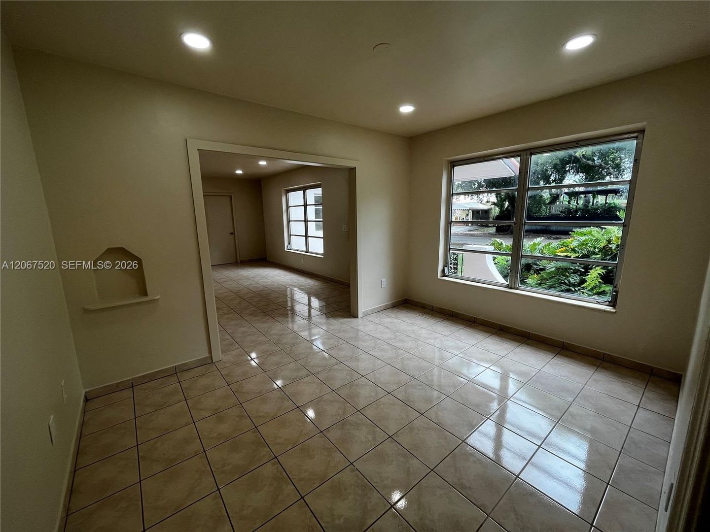3351 SW 18th Street 3351, Miami, FL 33145 – photo 4