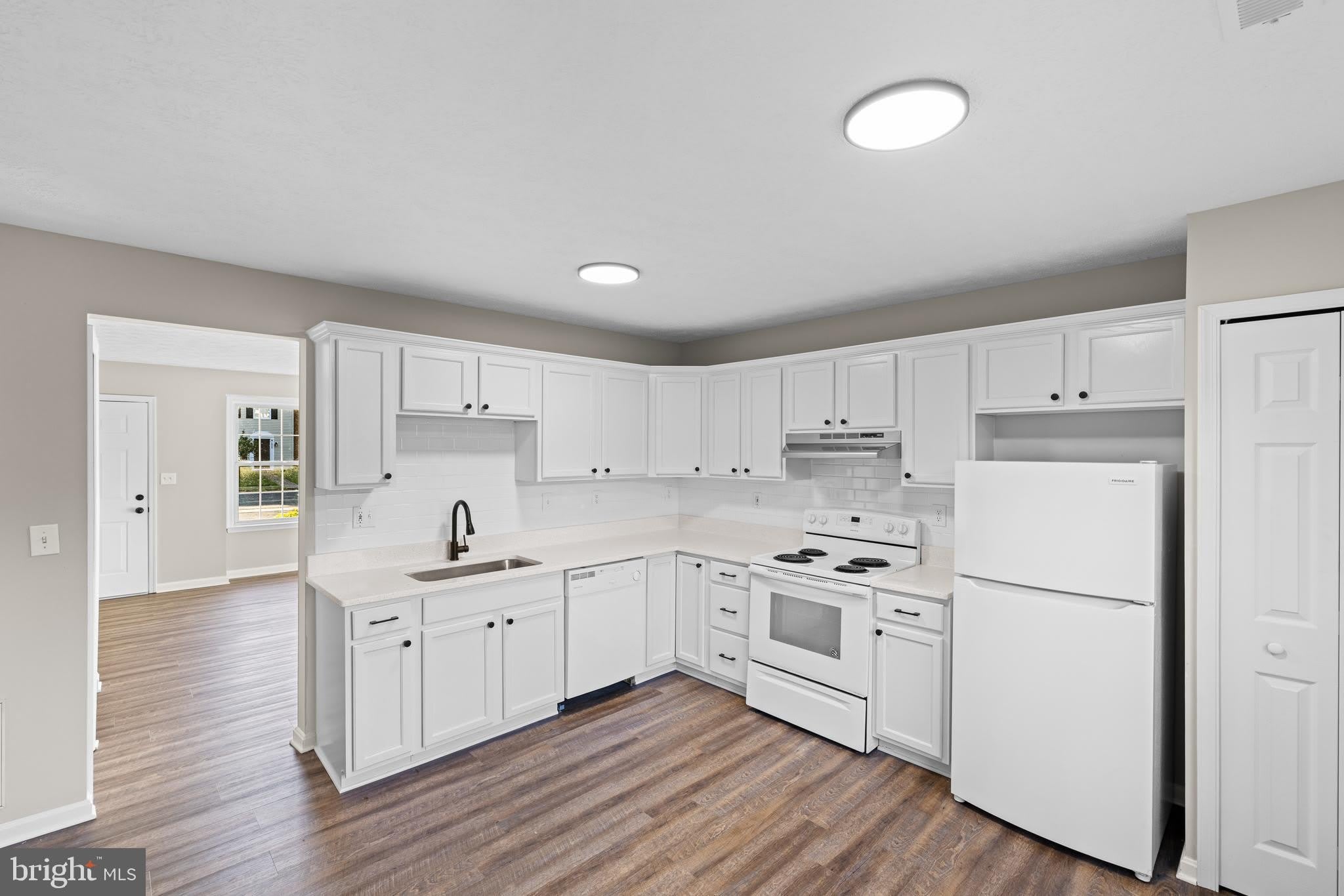 10505 TIDEWATER PLAINS Drive – photo 4