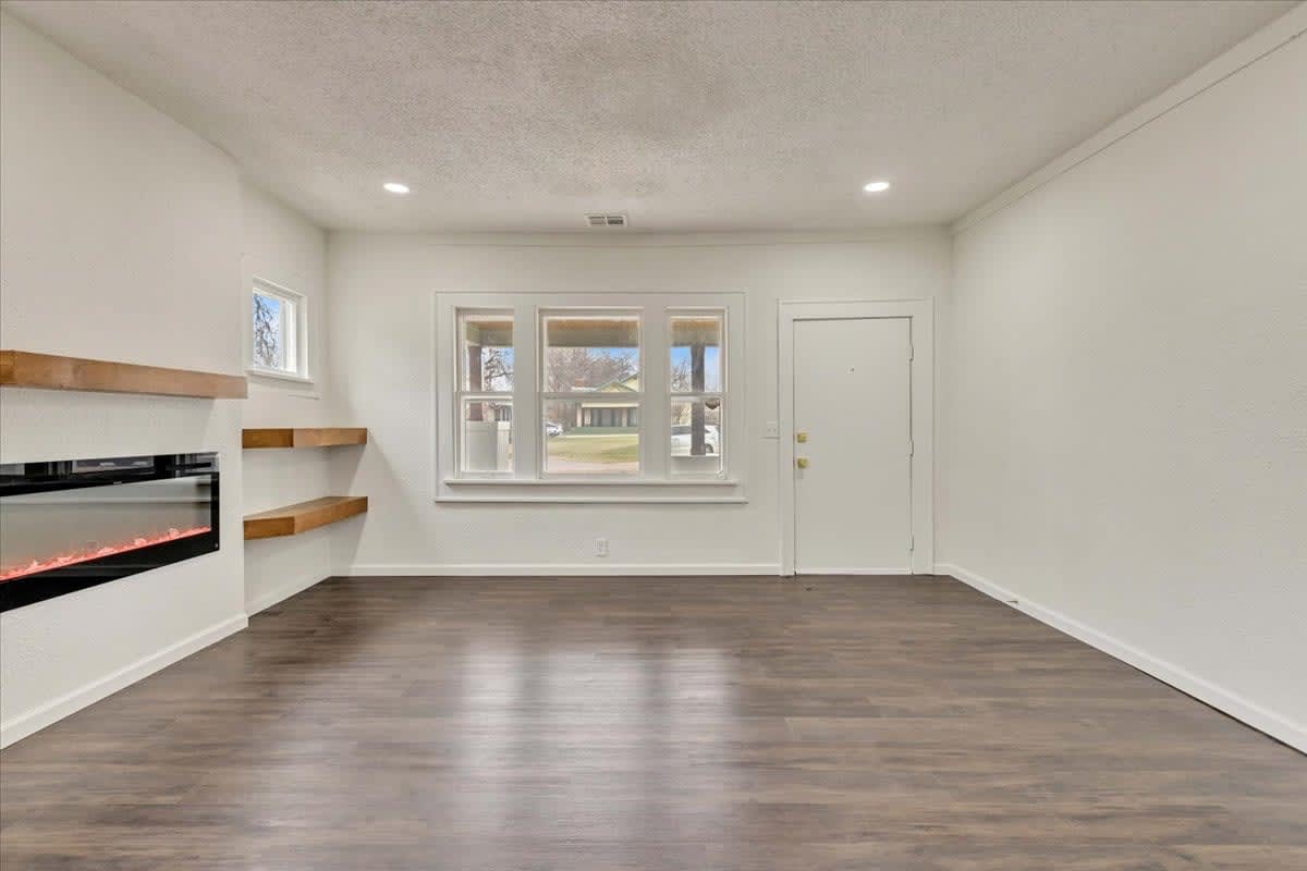 1704 Northwest 32nd Street – photo 2
