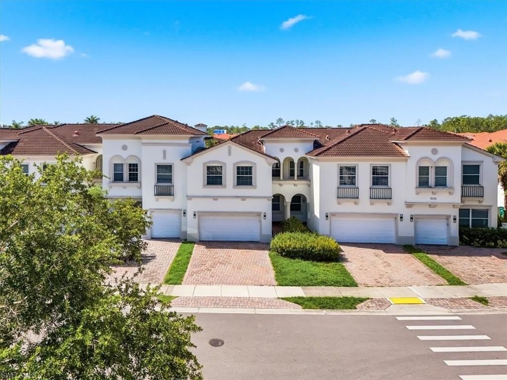 7070 VENICE Way – photo 1