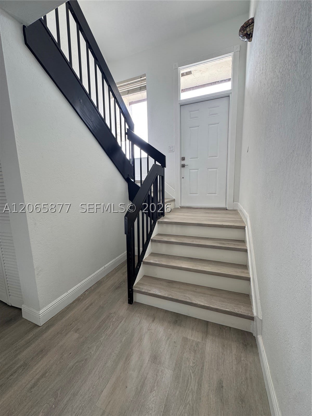 622 NW 98th Ct – photo 2