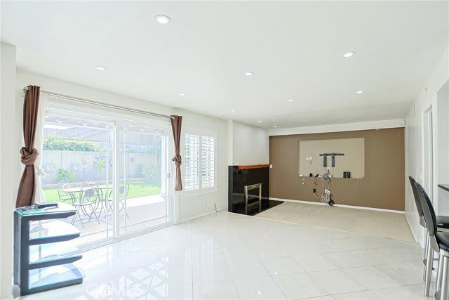 14512 Southfield Drive – photo 3