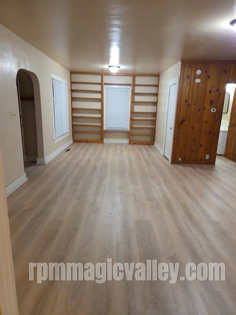 Large 3 bedroom – photo 3