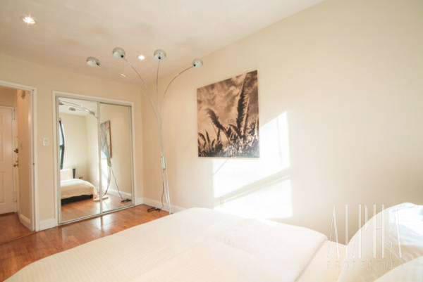 350 E 19TH ST. – photo 3