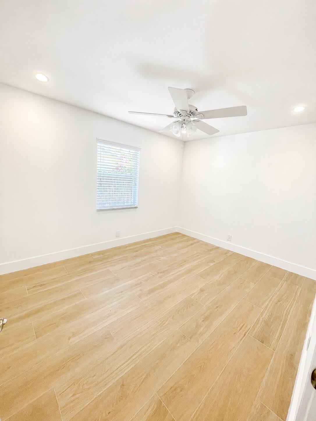 2104 Dock Street – photo 3