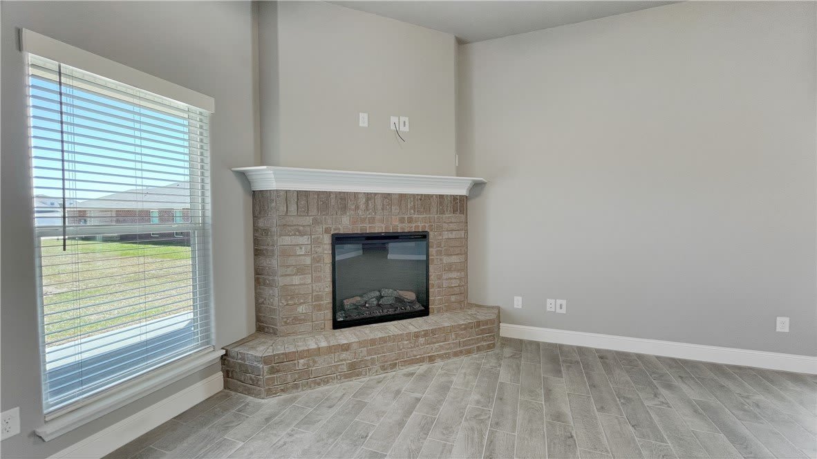300 Oak Avenue – photo 5