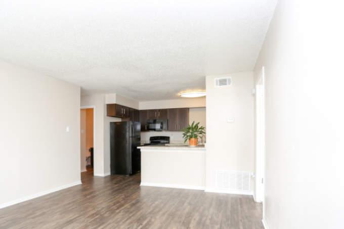 1565 I-35, #114 – photo 2