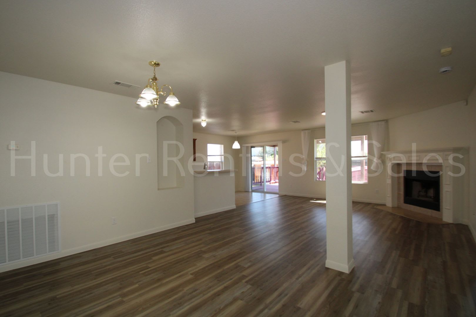 Charming 3-Bedroom Home with Fireplace, Spacious Primary Suite & Covered Deck – photo 5