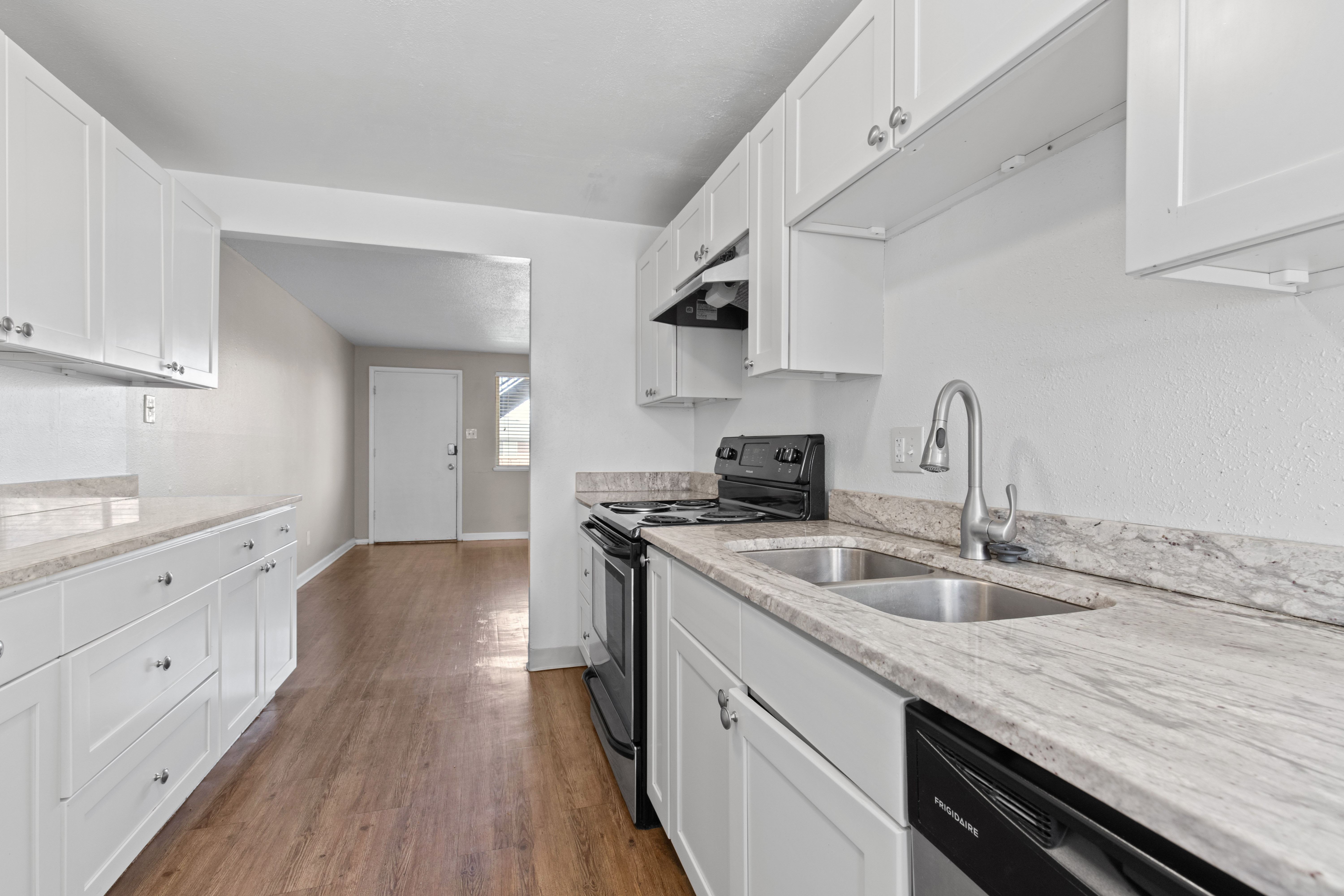 1101 Rosemary Street – photo 3