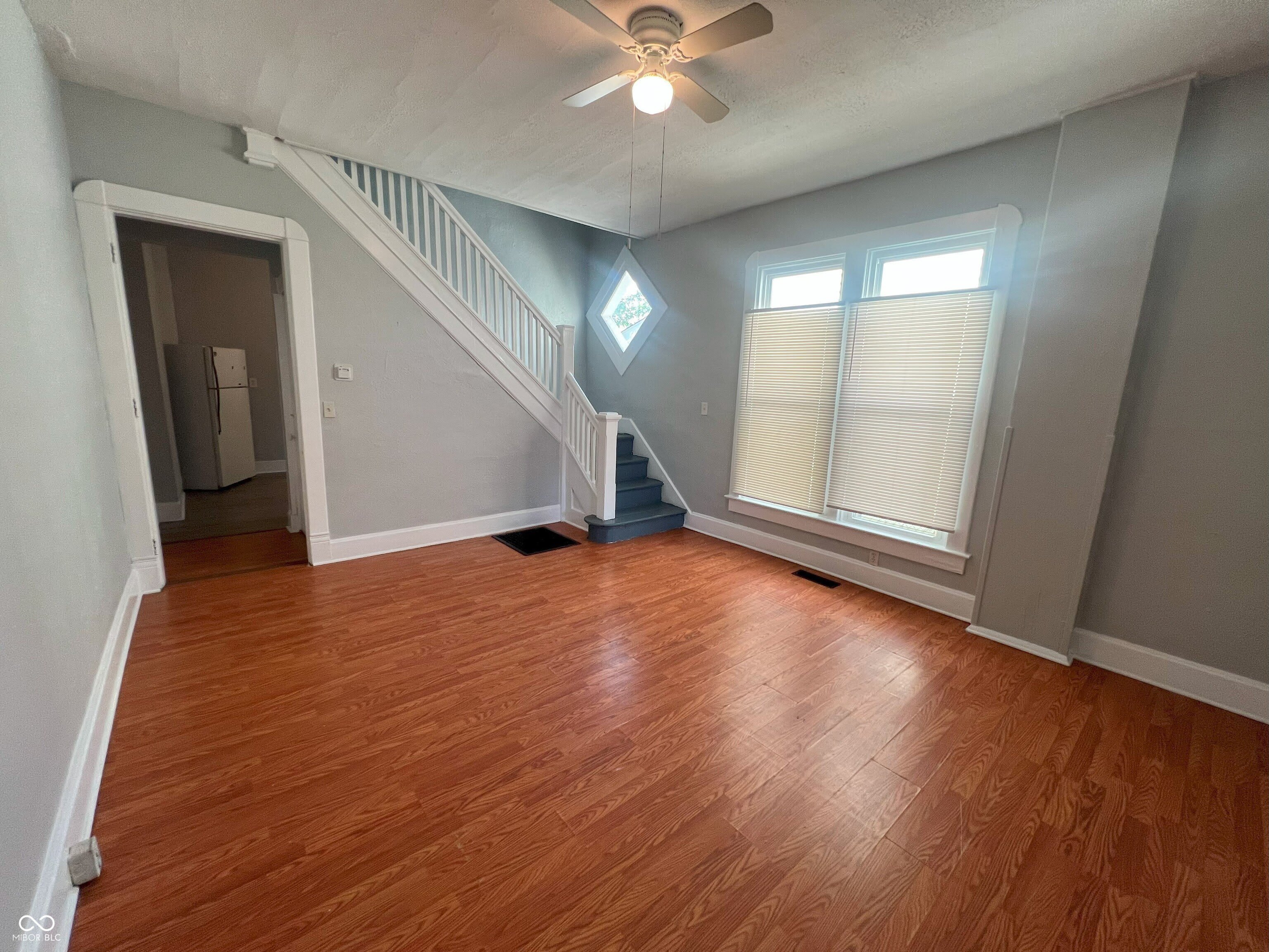 2106 Singleton Street – photo 4