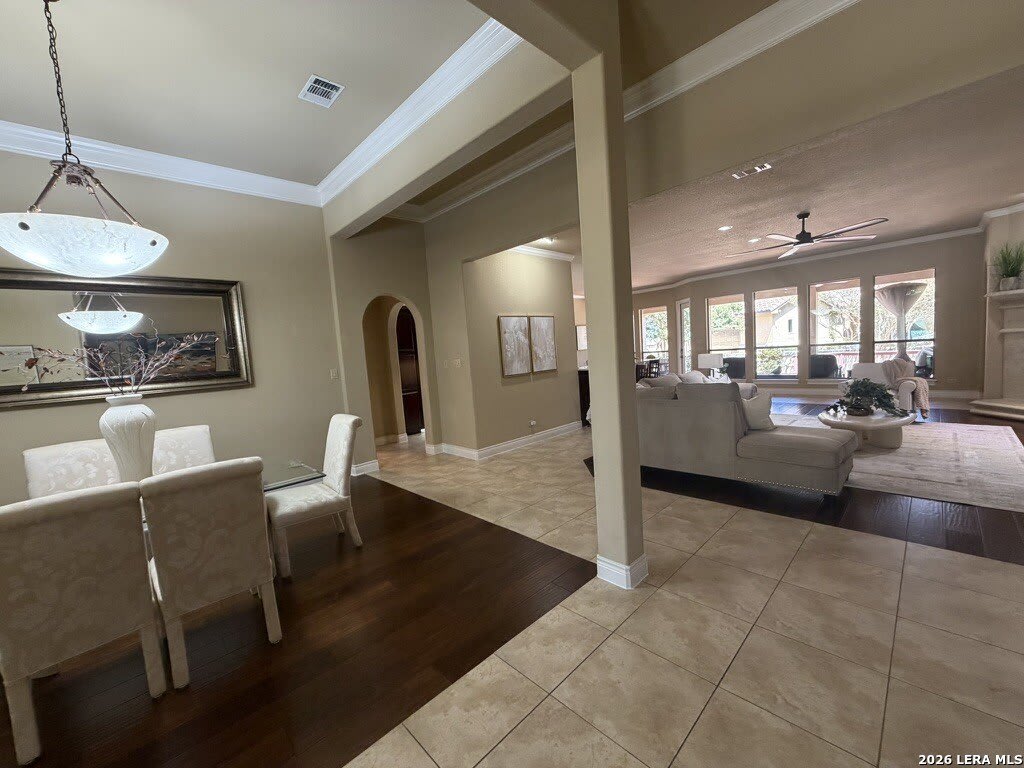 402 Cameron Cir – photo 3