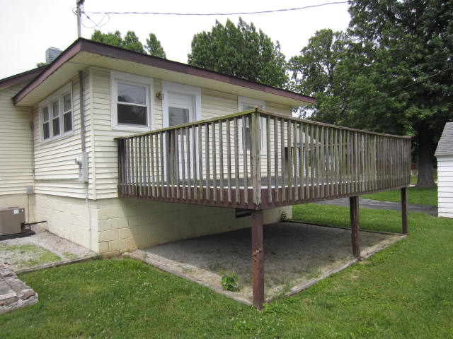 1122 E Loren St – photo 3