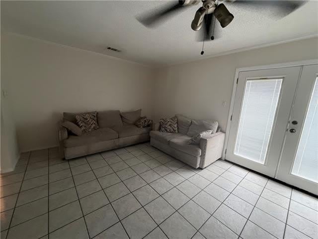 414 JOHNS HOPKINS Drive – photo 3