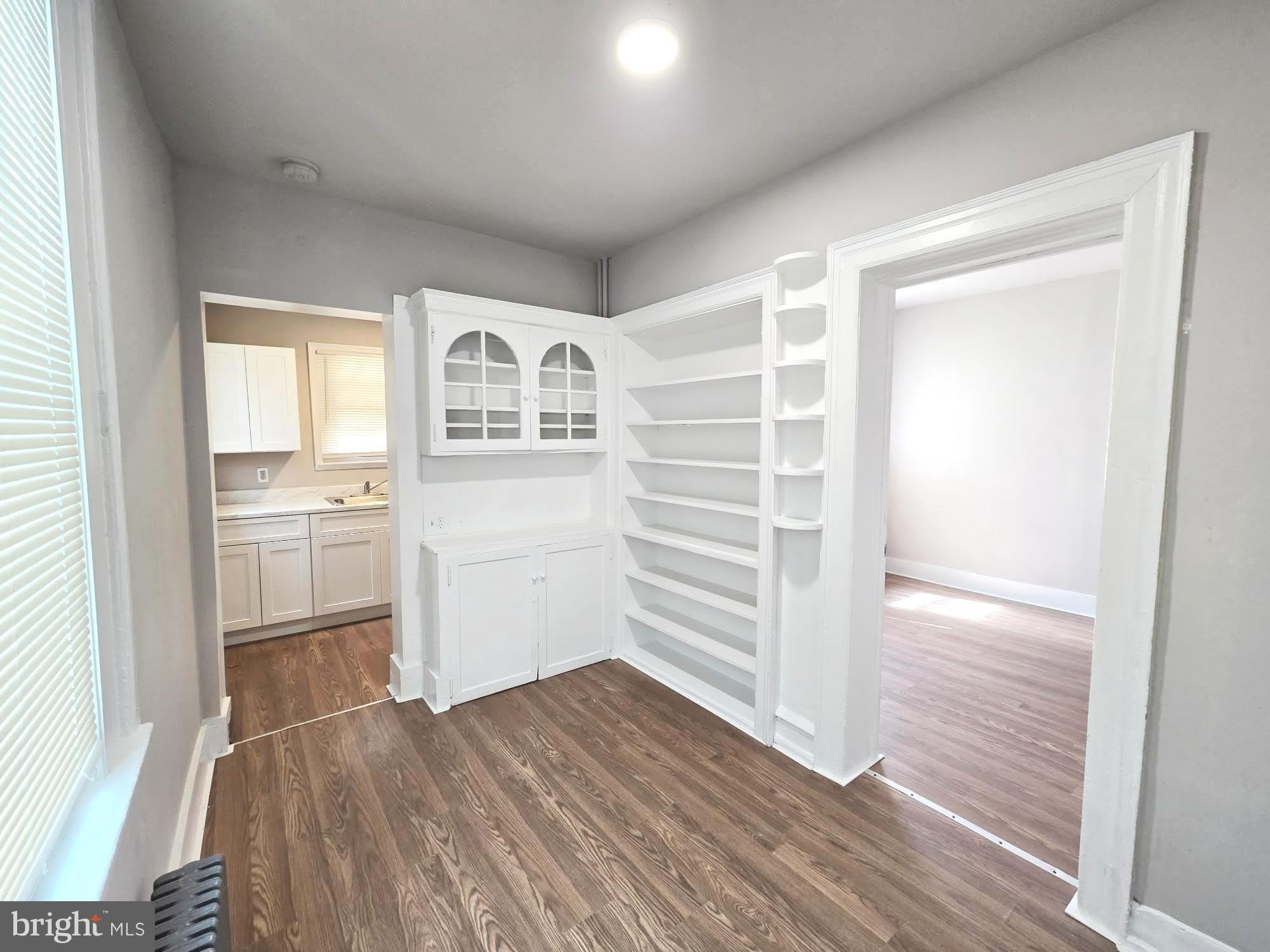 5717 N PARK Avenue – photo 5