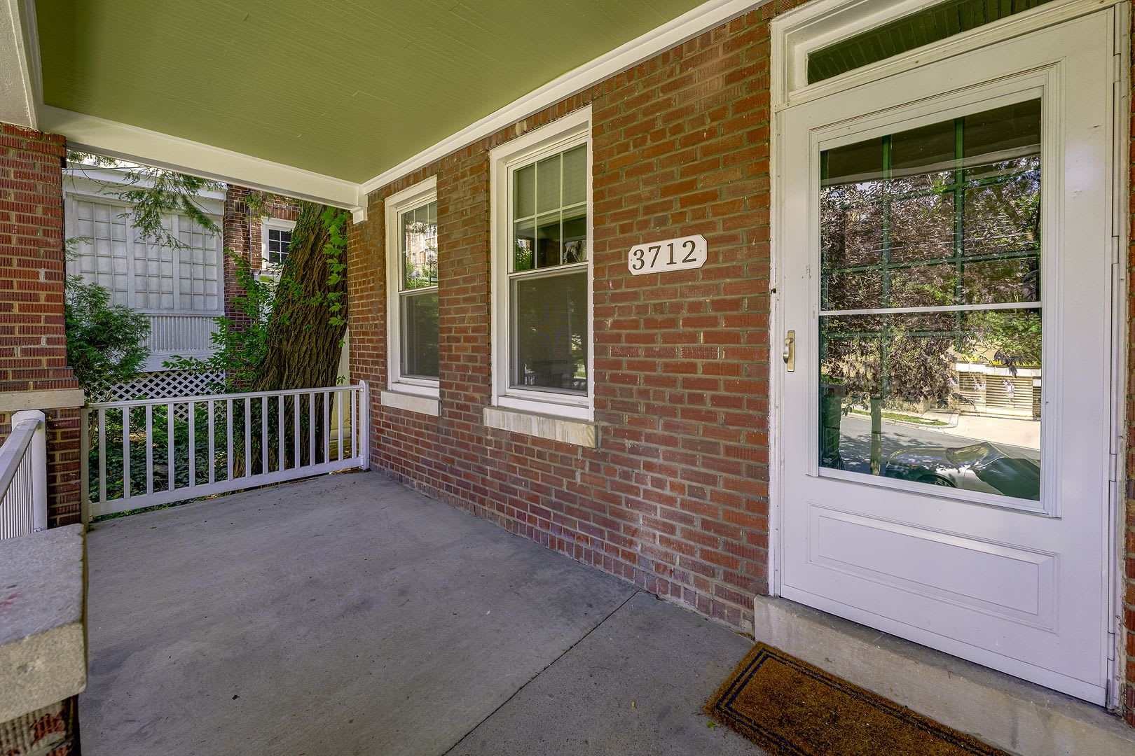 Wonderful 4 BR 2.5 Bath house in Cathedral Heights – photo 5