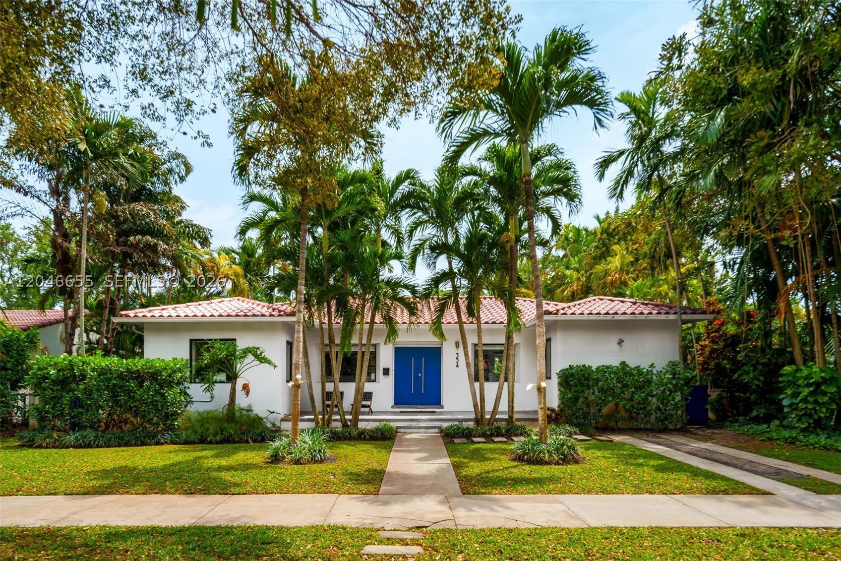 334 NE 100th St – photo 1