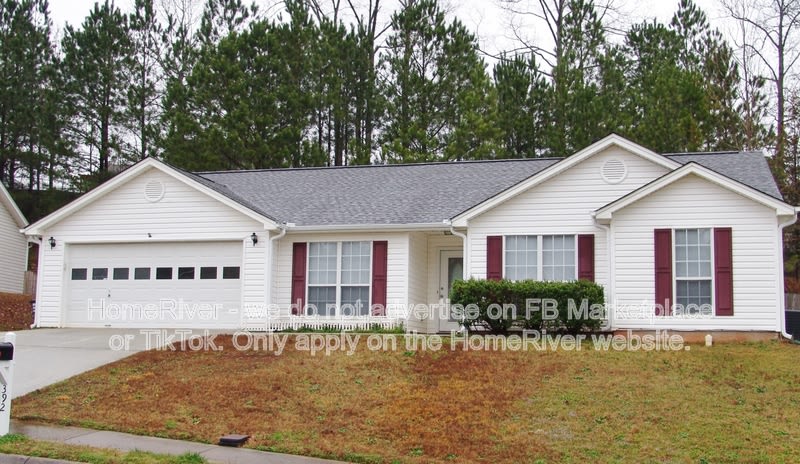 392 Shoal Cir – photo 1