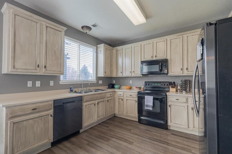 1245 South Flatrock Circle – photo 2