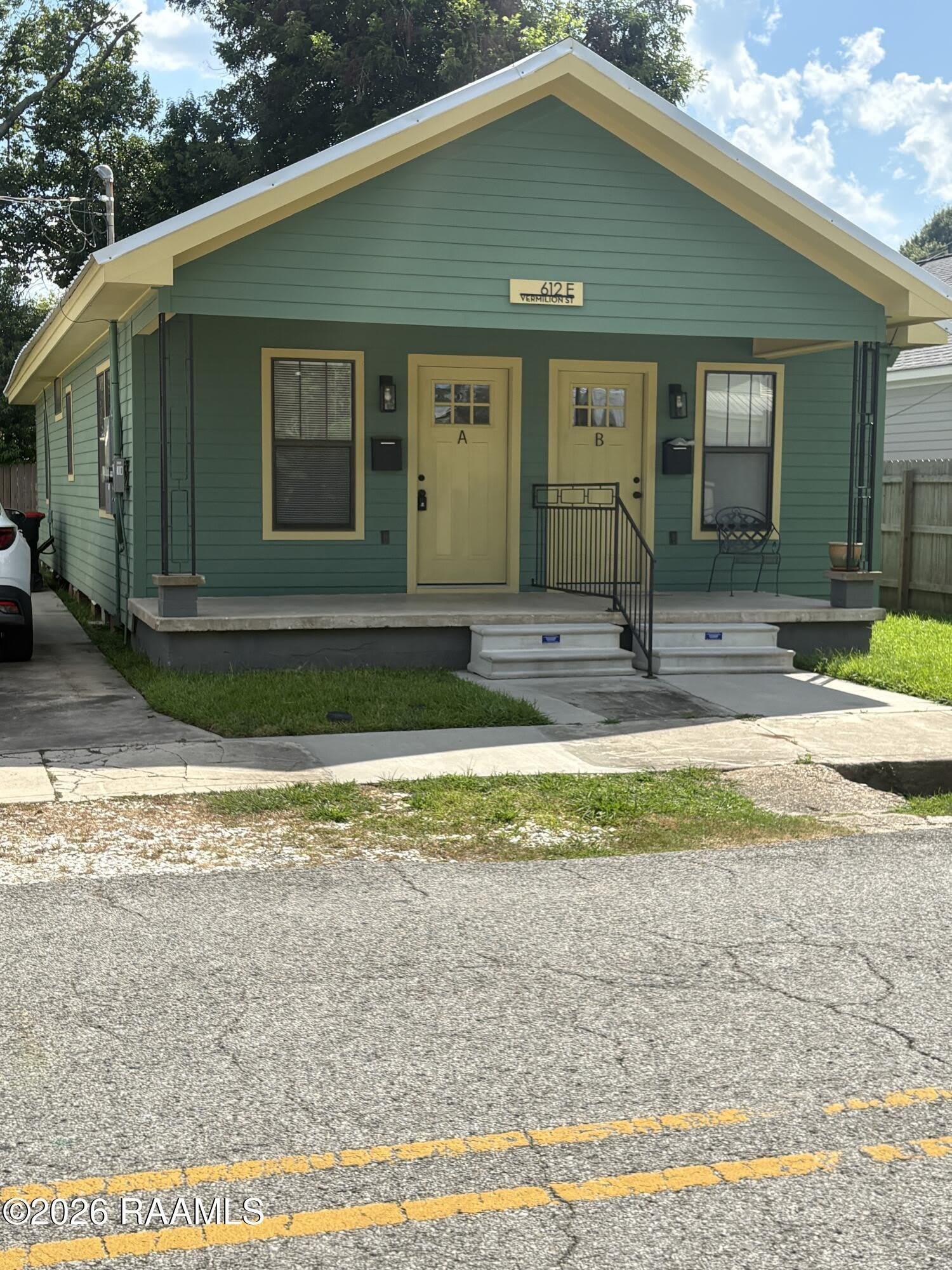612 E Vermilion Street – photo 1