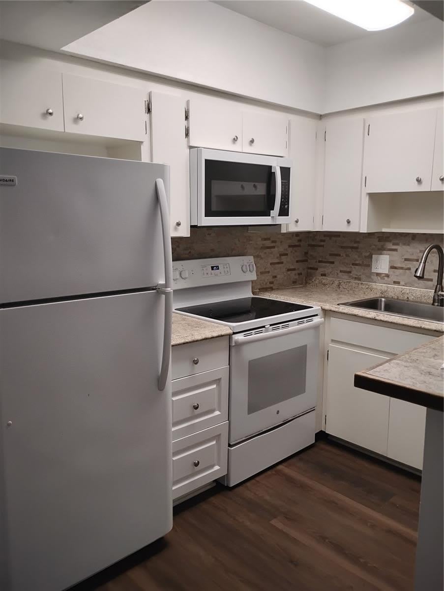 116 SW JEFFERSON Circle N – photo 3