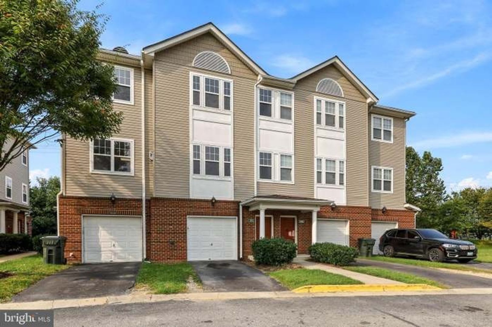 Spacious 3Br Condo In Suitland – photo 2